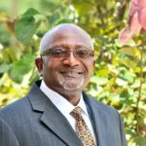 Dr. Robert Bullard