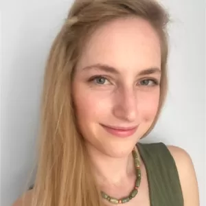 Alisa Petersen - RMI - Headshot